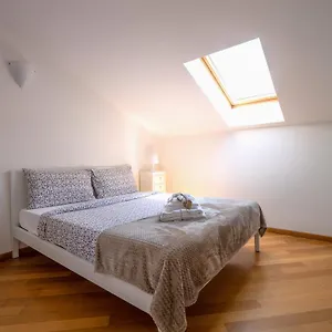 https://mansarda-bellavista.hotelitalianriviera.com